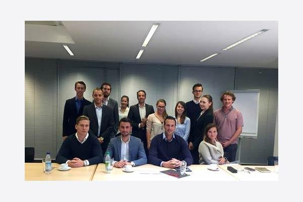 ISM Studenten besuchen Deloitte Digital
