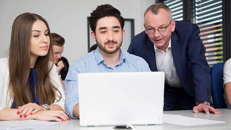 Unterricht an der ISM