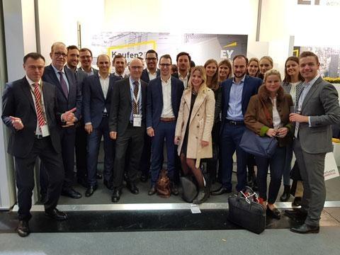 Immobilienwirtschaft-Studenten besuchen Expo Real Immobilienwirtschaft-Studenten besuchen Expo Real