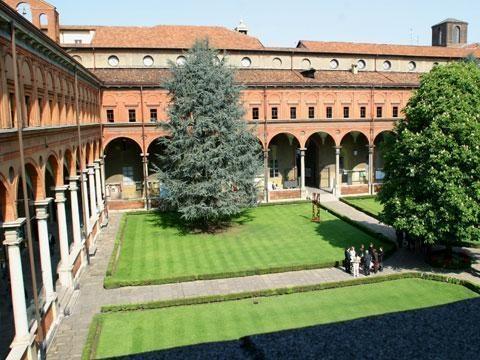Neue Partnerhochschulen in Paris und Mailand Neue Partnerhochschulen in Paris und Mailand